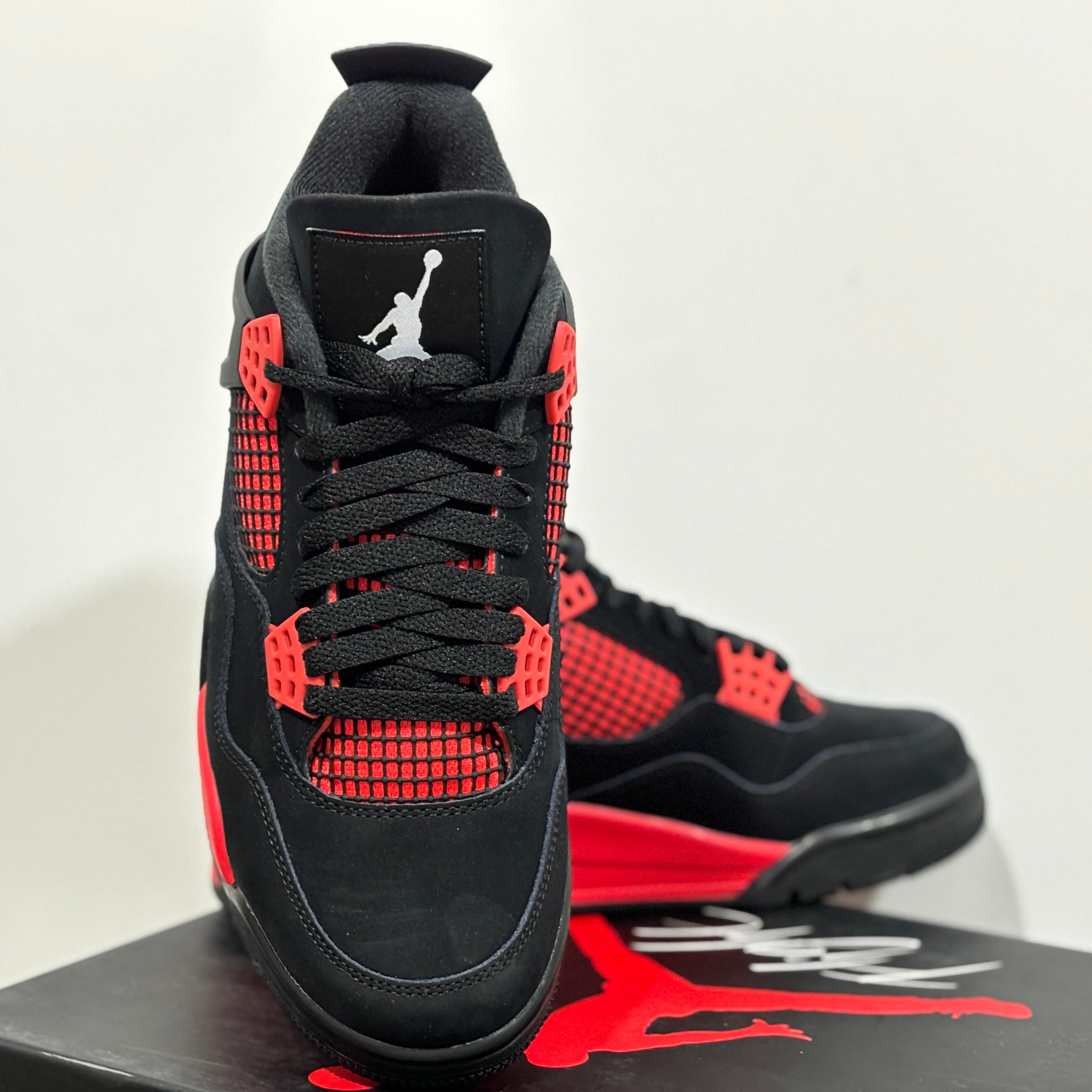 Jordan 4 red thunder