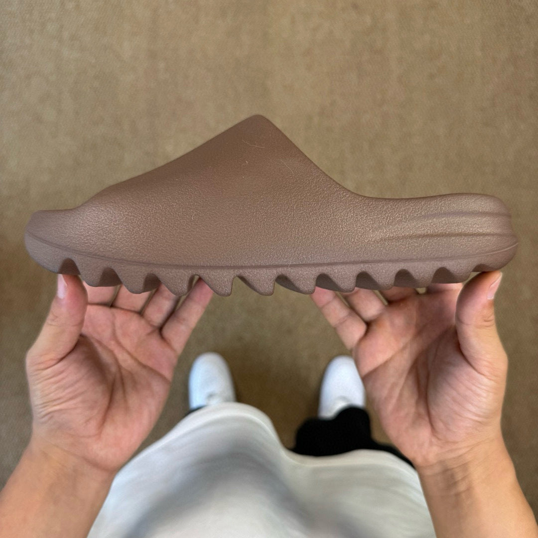 Yeezy slide brown